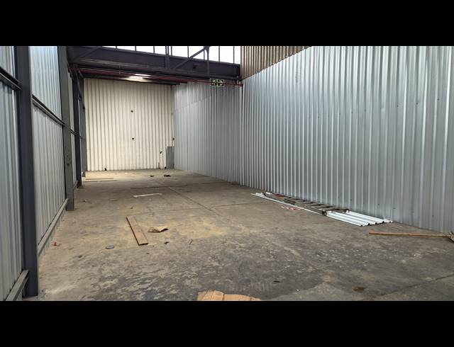 220M² STORAGE UNIT TO LET IN ISANDO